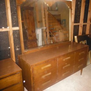 Mirrored Dresser with 9 Drawers and 2 Night Tables